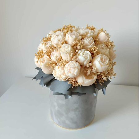 Zapachowy Flowerbox ze świec sojowych – piętkny prezent na każdą okazję