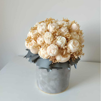 Zapachowy Flowerbox ze świec sojowych – piętkny prezent na każdą okazję