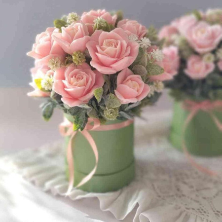 Piękny Prezent z Mydlanych Róż Idealny Prezent na Urodziny Imieniny