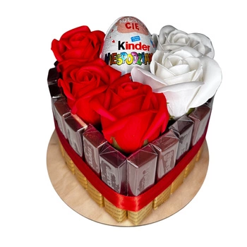 Tort Serce Kinder Ze Słodyczy Prezentowy Kosz Box Zestaw Prezent na Urodziny Imieniny