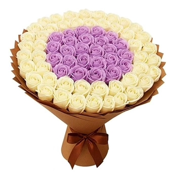 Wielki Bukiet ze świec mydlanych 65 róż